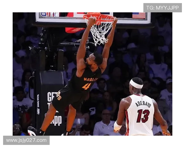 鲍威尔19分韦尔16加14热火七人上双强势力压尼克斯取胜终场