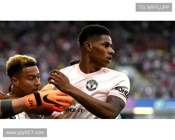 帕齐尼称赞莱奥进步显著学习中锋跑位技巧提升明显